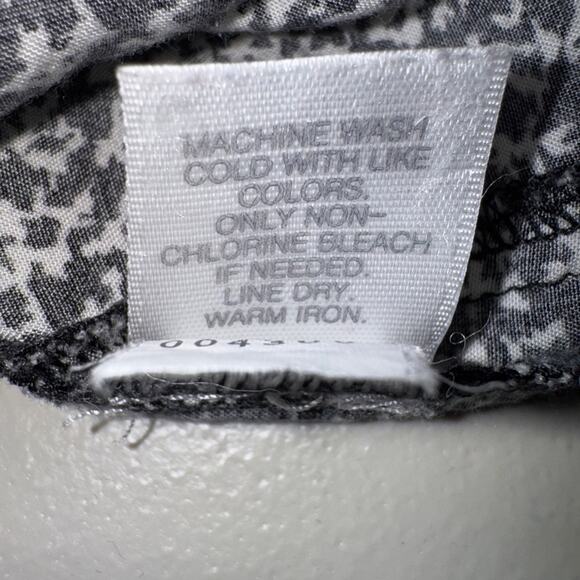 J. Jill blouse black & white patterned button up long sleeve collared shirt Sz M - Picture 8 of 8